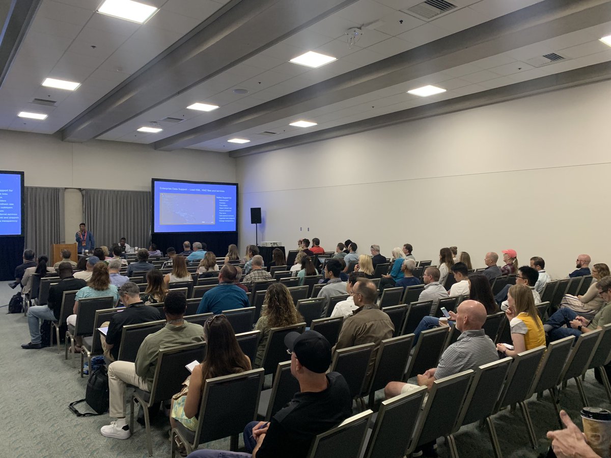 #arcgisearth Darron and Jamon are showcasing what’s coming in ArcGIS Earth both desktop and mobile. Come find us at room 14A. Or talk to the team at 3D booth after the session. #ESRIUC2019 #esriuc