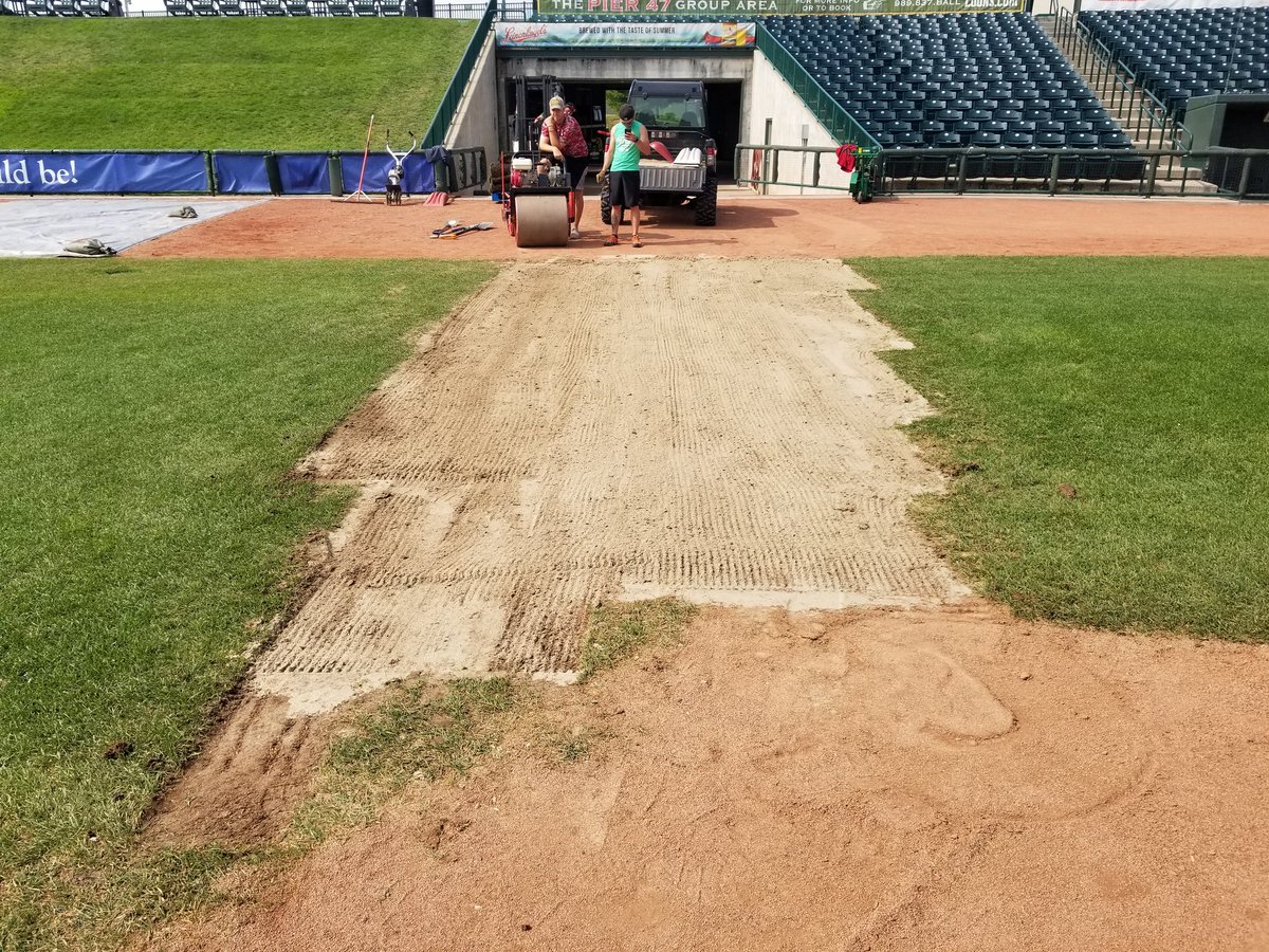 kelren31's tweet image. Finally got our damage from the Big and Rich concert replaced. Great job by the boys the morning. #Sod #NestLevelFun