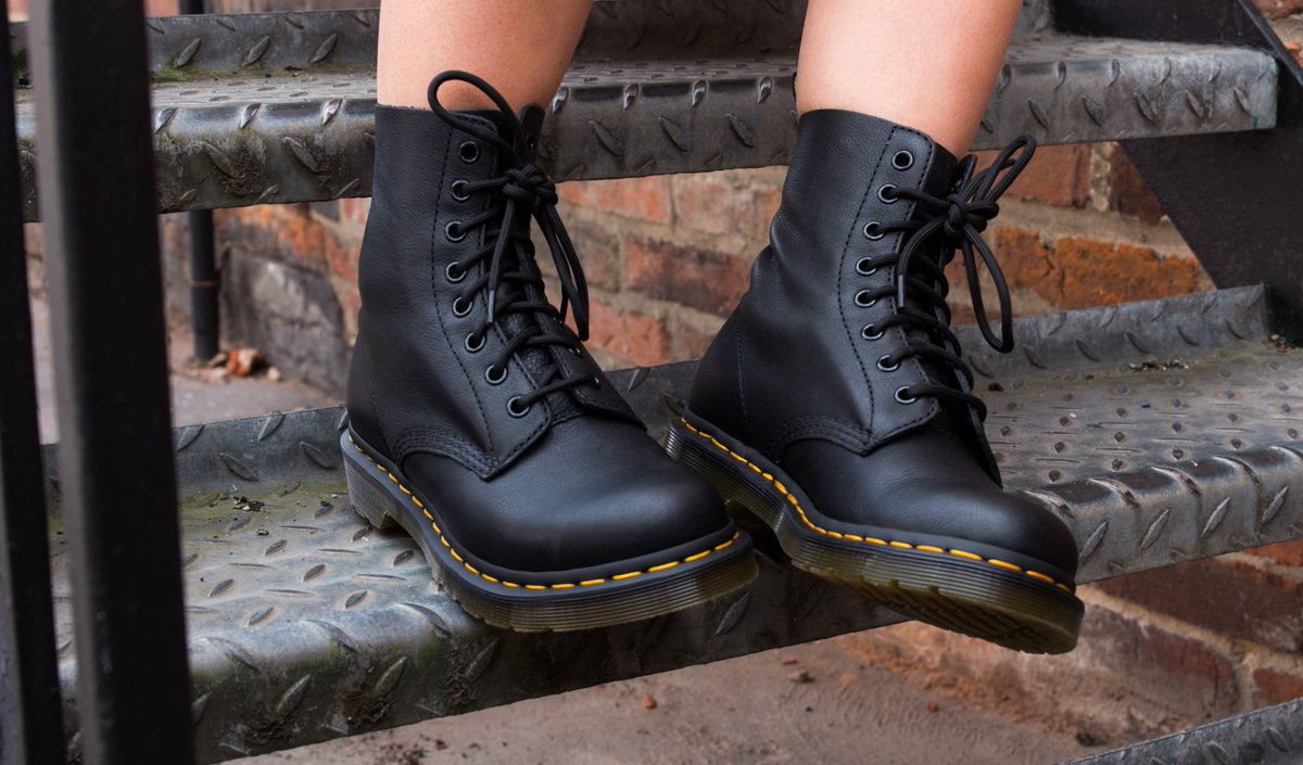 masdings's tweet photo. The women's collection of DR MARTENS have now been restocked!

Shop the range here ---> https://t.co/lV03SARy3u

#drmartens https://t.co/ErdVdUQJVI