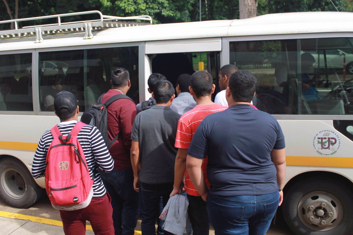 utpfisc's tweet image. Estudiantes de cuarto año de la carrera de Lic. en Redes Informáticas realizan gira a la empresa @DellPanama como parte del curso que ofrece el Profesor @martinarosemena.
@utppanama 
#LRI #DRI #VidaFISC
