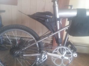 katfitzsi's tweet photo. FenderBag on Folding Paratrooper Bike https://t.co/6yJKVCkEyI https://t.co/S2RkP9Qa0A