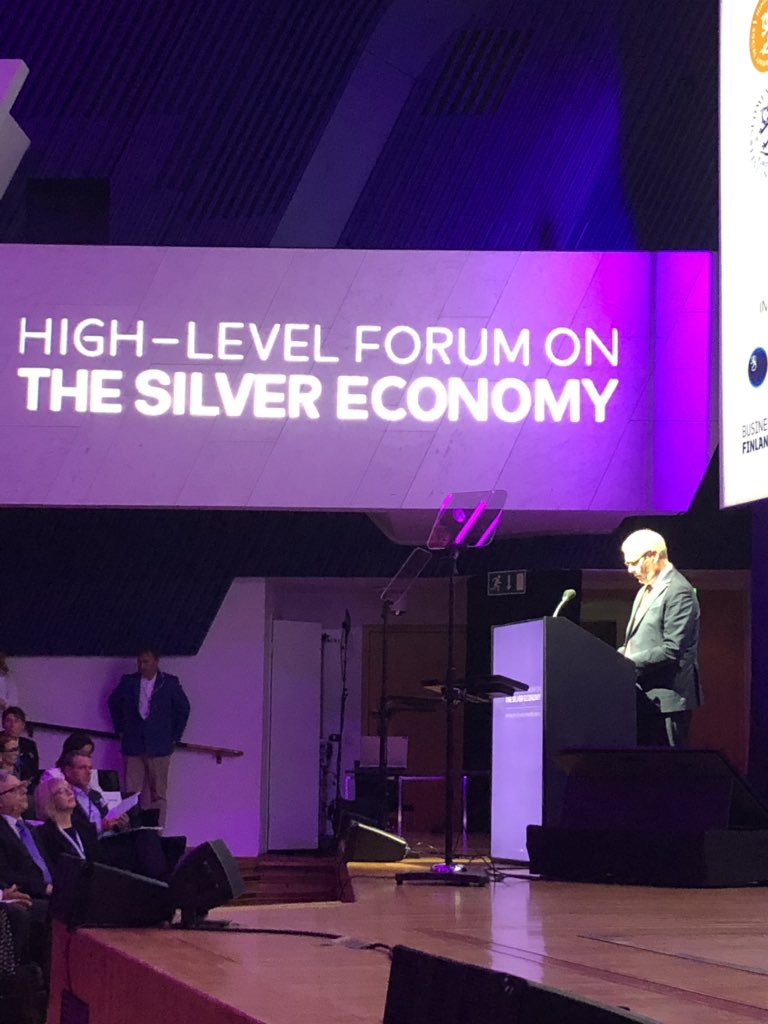 WangNinie's tweet photo. #SilverEconomy2019 #EU2019FI 欧盟轮值主席、芬兰总理开幕演讲：（银色经济是）全民健康幸福的经济 https://t.co/CE7YTS3nCk