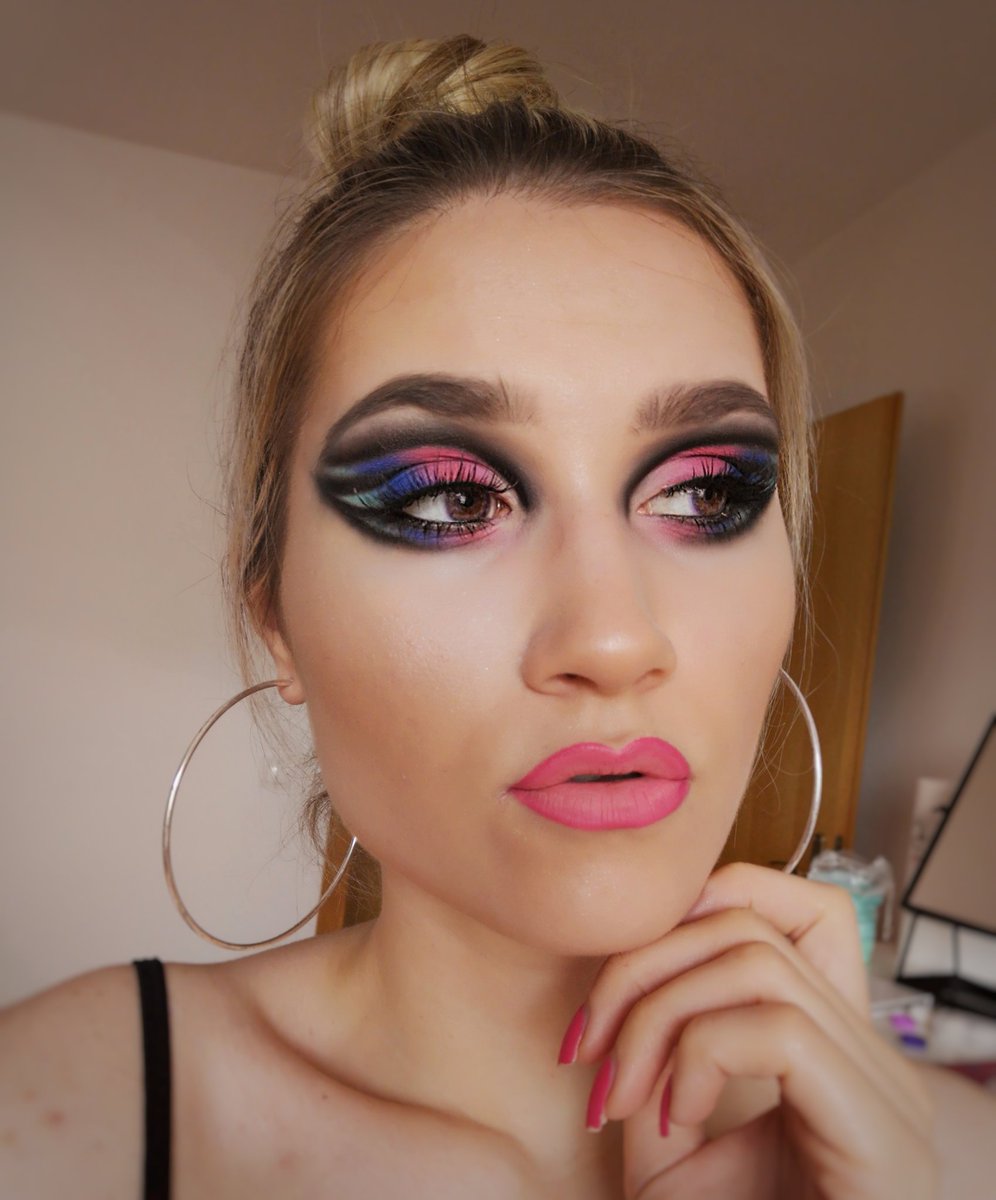 MakeupMgale's tweet photo. @ColourPopCo If you mean makeup workout I just had that today π (and tonight I will go to gym πͺ)
@ColourPopCo #ColourPopKnowsHowToParty https://t.co/uxUusCd8qL