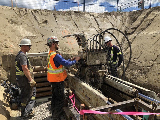 CrossingGroup's tweet photo. Our tunneling crew is hard at work on another exciting project in BC. They're working on looping the water mains for the District of 100 Mile House! These new pipes will help deliver a steady stream of clean water to residents and businesses. #Trenchless #Tunneling https://t.co/mxKz3OjxG7