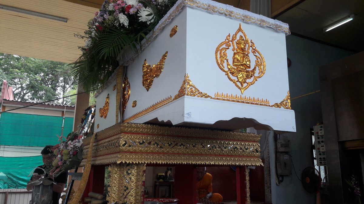 ใกล้จะครบรอบ1ปีแล้วสินะแม่
คิดถึงจัง อยากกอดที่สุดลูกเหนื่อยอ่ะ เหนื่อยกับทุกอย่างเลย...