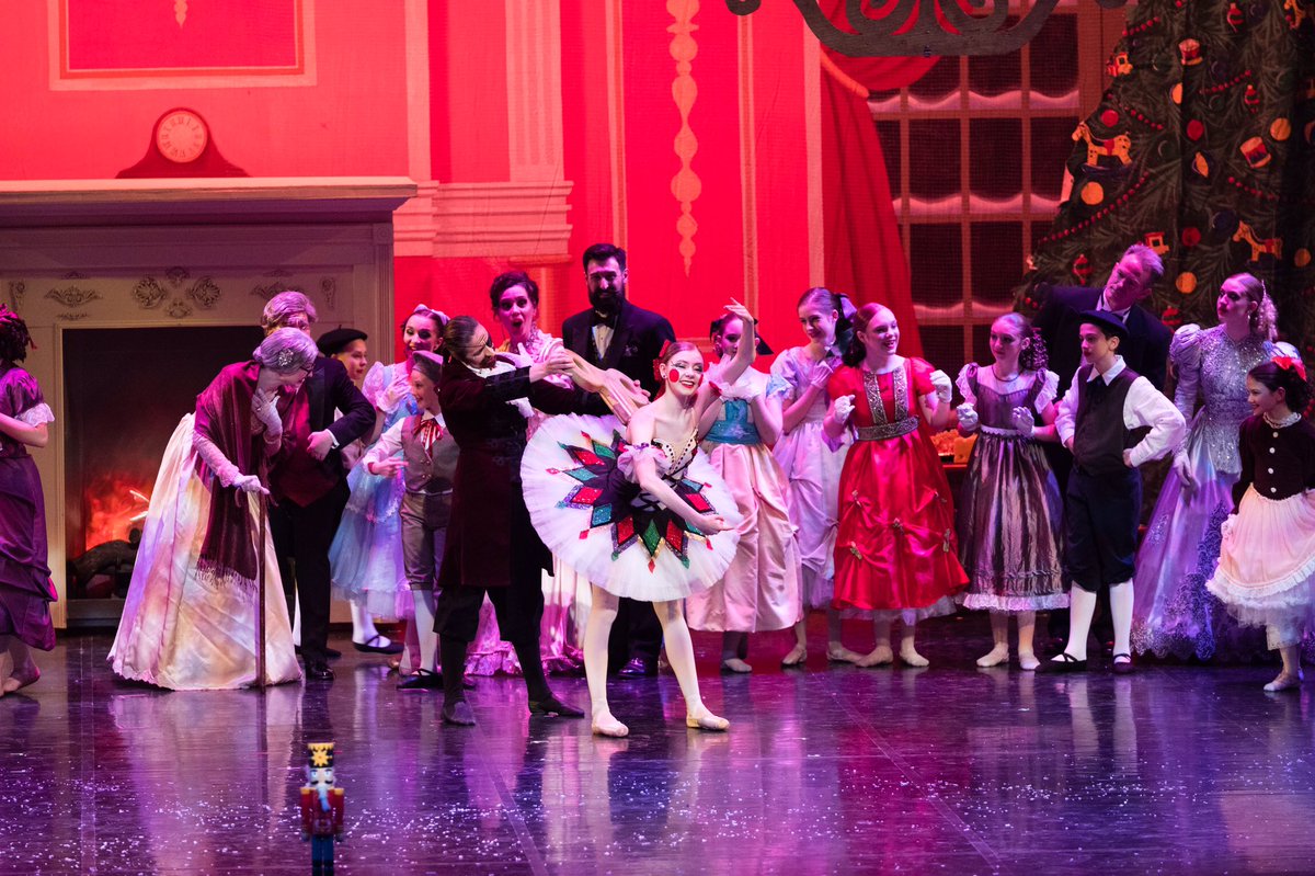 Mark your calendar this #TutuTuesday!  #MBC presents The #Nutcracker, Dec. 20 - 22, 2019, offering 5 performance times, <a href="/macombcenter/">Macomb Center</a>.  A ticket pre-sale will be offered by the Macomb Center on Saturday, July 13th at the BOX OFFICE ONLY, from 9 am to 4 pm!