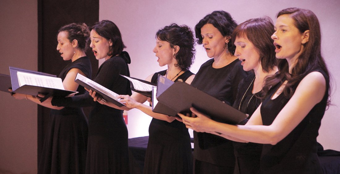 ResonanceC's tweet photo. Les Six Voix Solistes au #Festival Labeaume en Musiques #Ardèche le samedi 3 août prochain. Au programme : sieste musicale, et concert dans l'obscurité... #JacquelineFontyn #PaulaDefresne #MariannePousseur #ErikaBudai #FabriceBoulanger #compositricesBelges https://t.co/jvvvDbiepJ https://t.co/poqIKx8wWM