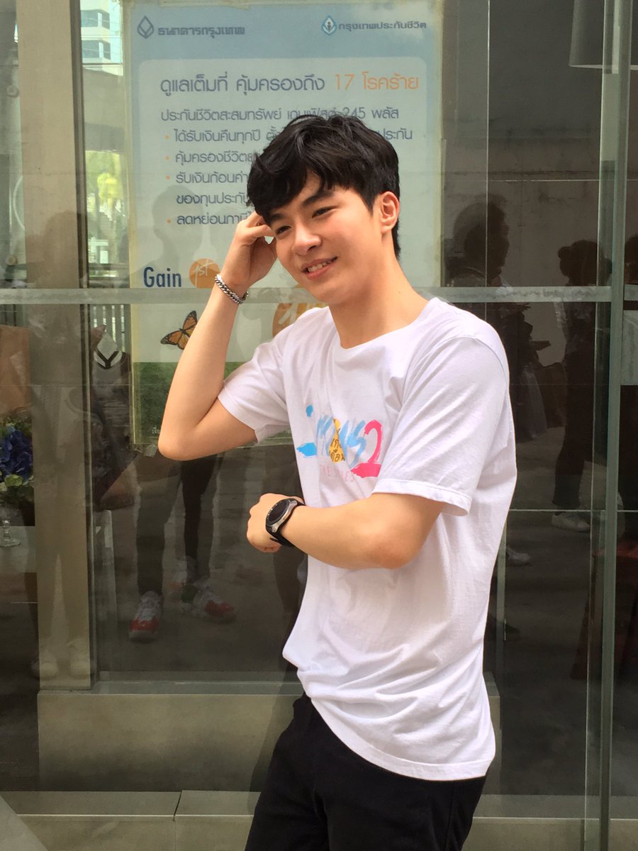 wHTeS2pgyyd3wQV's tweet photo. วาโยอยู่ทางนี้นะพี่ป่าไปมองอะไรทางนั้น
#2moon2 #2moons2EP2 #อะลิตเติ้ลเอิร์ธ #หมาป่าเบญจมินทร์ @_earth40 @benjaminbrasier https://t.co/mdNJ7vL4Ji