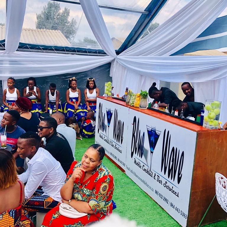 mthimbanology's tweet photo. Traditional weddings, team buildings etc with a difference. Call / whatsapp 0659322992 or email info@bluewavemobilebar.co.za for enquiries. Party in style this 2019 . Diff cocktail bar, beer and gin bar packages available as well #DateMyFamily #ZodwaCancelled https://t.co/d5ZBBm4OUZ