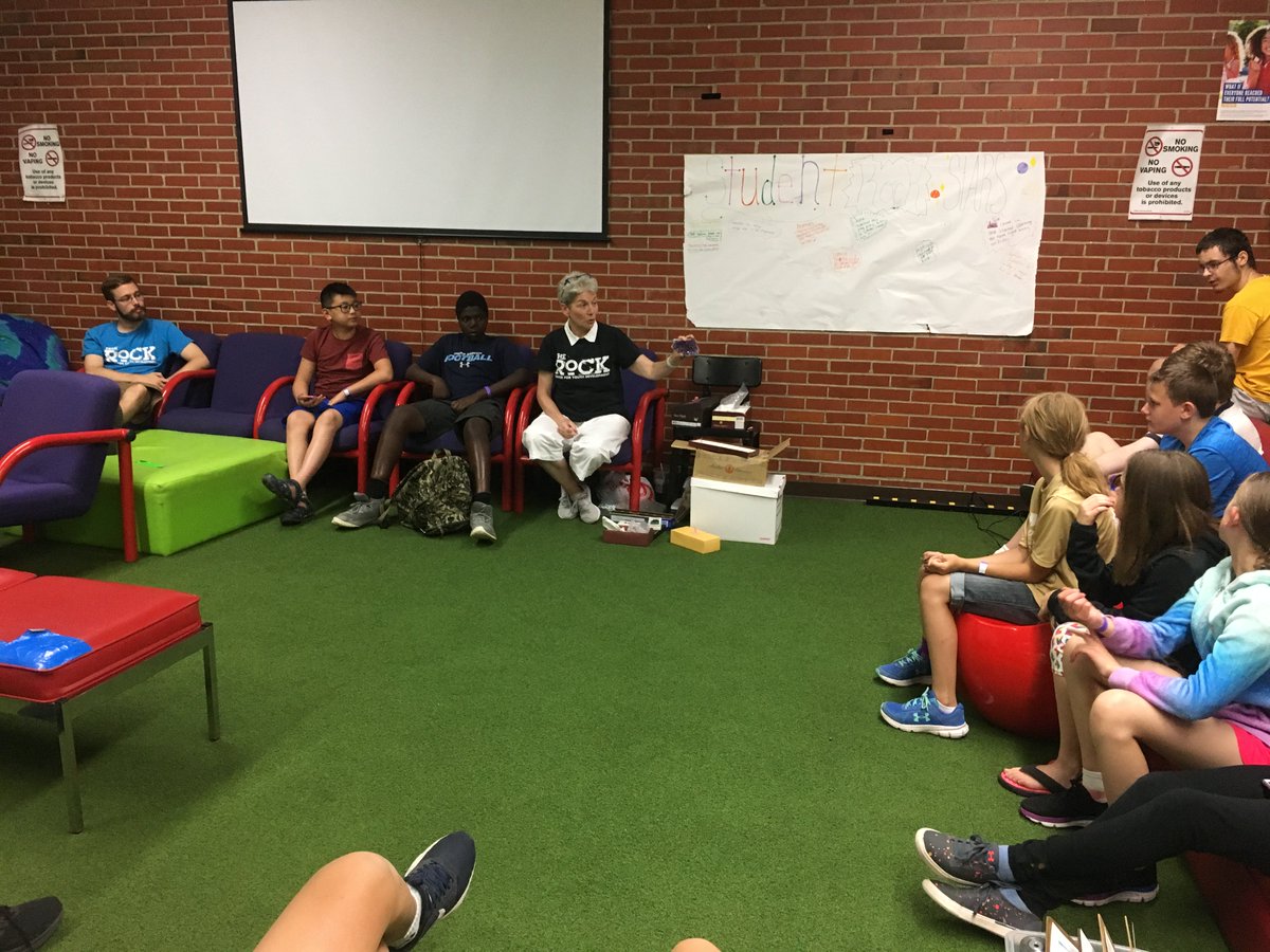Yesterday the campers learned about rocks and minerals with our amazing volunteer Linda!