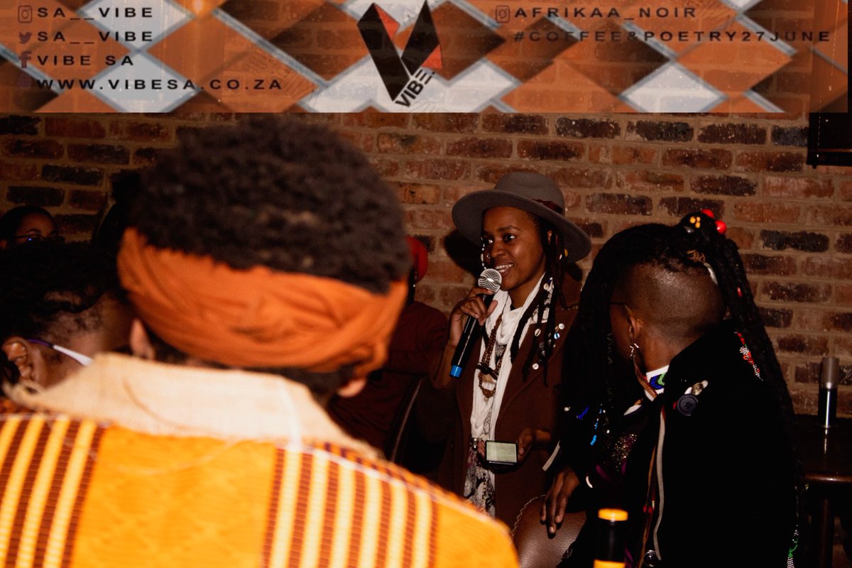 SA__VIBE's tweet photo. I am an African✨🇿🇦✨ And I love it
#poetry #livesessions #spokenword #myroots #myculture #kuvukiland #sechabasaafrika #mantswe #itsavibe #itsawordmovement #itsanaddiction #agoggallery #coffeeandpoetry27june #chillandrelax #relaxandchil #coffeeandpoetry #itsawayoflife #VibeSA https://t.co/BM7W4X1OYW