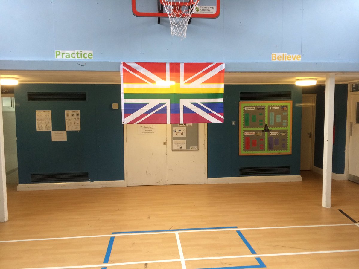 SENDCWA's tweet photo. First school I’ve worked in that has proactively educated about diversity and LGBTQ+ issues. #Pride2019 #LGBTQ #school #proud @ChilternWay @stonewalluk https://t.co/xaFsjzRO9Z