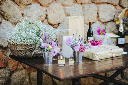 bluebrides's tweet photo. Bodas reales para inspirarte tanto en decoración como en ceremonia y vestimenta. #bodas #bodareal #decoración #detallesdeboda
https://t.co/O8PIirbkJ5 https://t.co/f9pbEdF5SD