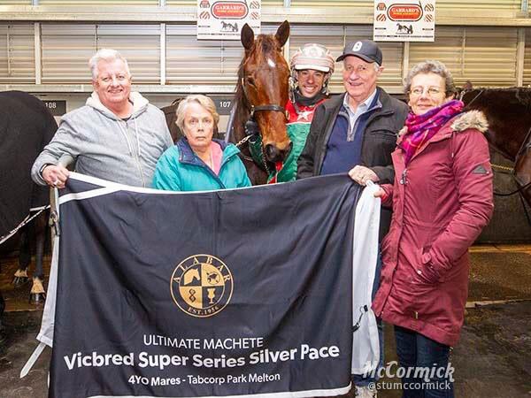 LarajayFarm's tweet photo. Congrats to Skye’s dedicated team of owners! They’ve earned this one 🍻 
📸 @stumccormick https://t.co/0FLznCZ3Fq