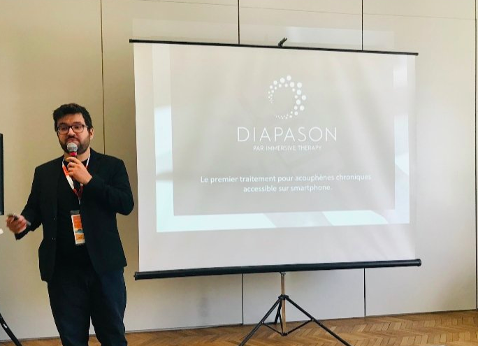 [<a href="/SotB_stmalo/">Startup on the Beach</a> 🌴] Vendredi dernier c'était #StartupOnTheBeach 🏖️ avec l'écosystème Innovation @ille_et_vilaine réuni par <a href="/Le_Poool/">Le Poool x La French Tech Rennes St-Malo</a> ! <a href="/LilianDelaveau/">Lilian Delaveau (h/acc)</a> CEO <a href="/immTherapy/">Immersive Therapy</a> est venu présenter Diapason. #pitch #innovation #esante #solution #acouphenes