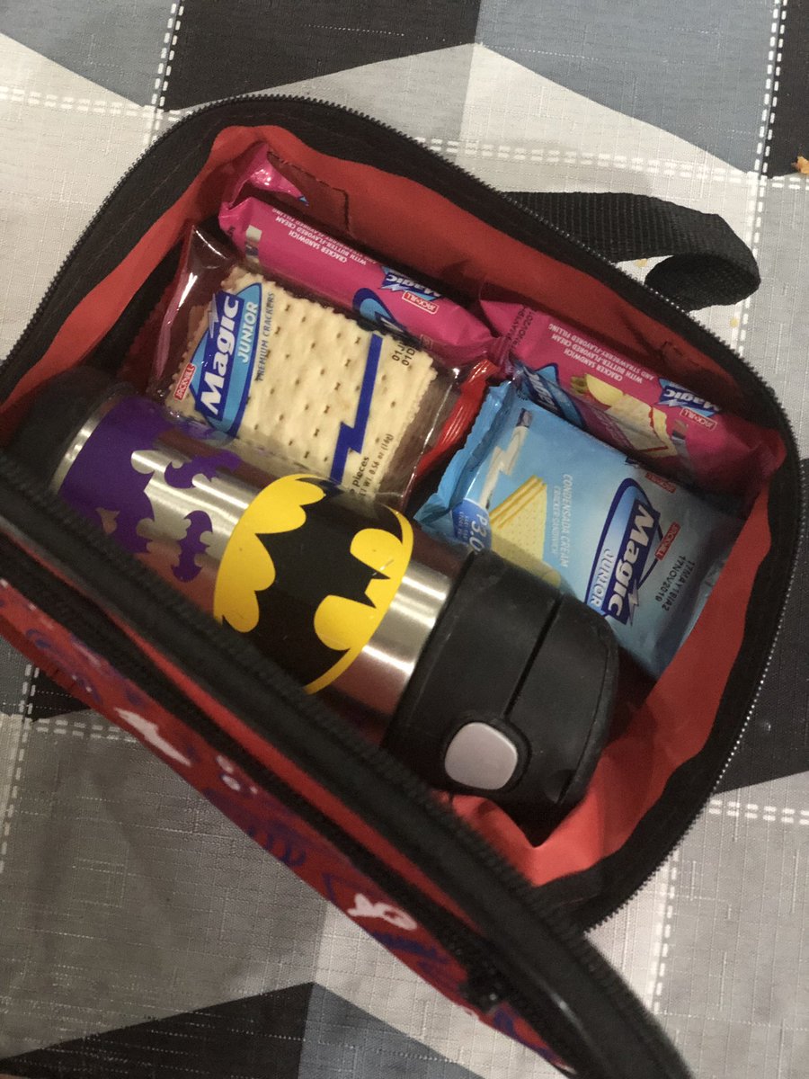 vaniaedralin's tweet photo. Prepping Nico’s baon for school then found someone sneaking in a bedtime snack!😆 I super love that there are many flavor options PLUS that it’s in JUNIOR SIZE so it’s the perfect portion for kids!🥰 #MagicMoments #BackToSchoolMAGIC Swipe to see who else wanted a bite (HAHA😜) https://t.co/nJ9qhrC1Xa