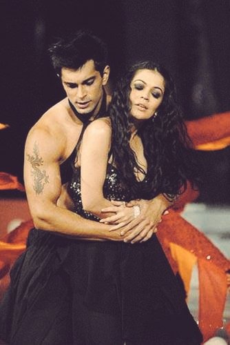 KSG & Shweta GulatiThe lead dancers of a dance troop have sizzling chemistry on stage but can't stand each other IRL. However, things change when they're putting up a show with very sensual dance numbers & the attraction starts to travel off stage, too.