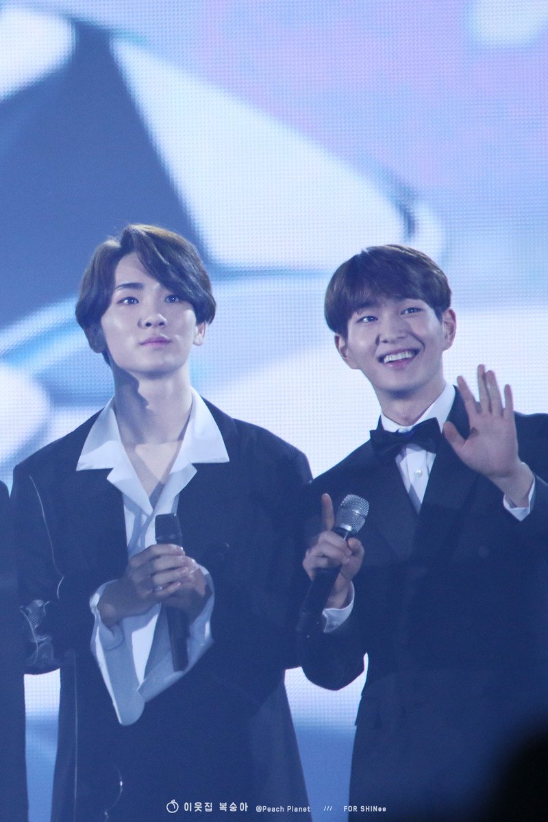 onew pics tweet media