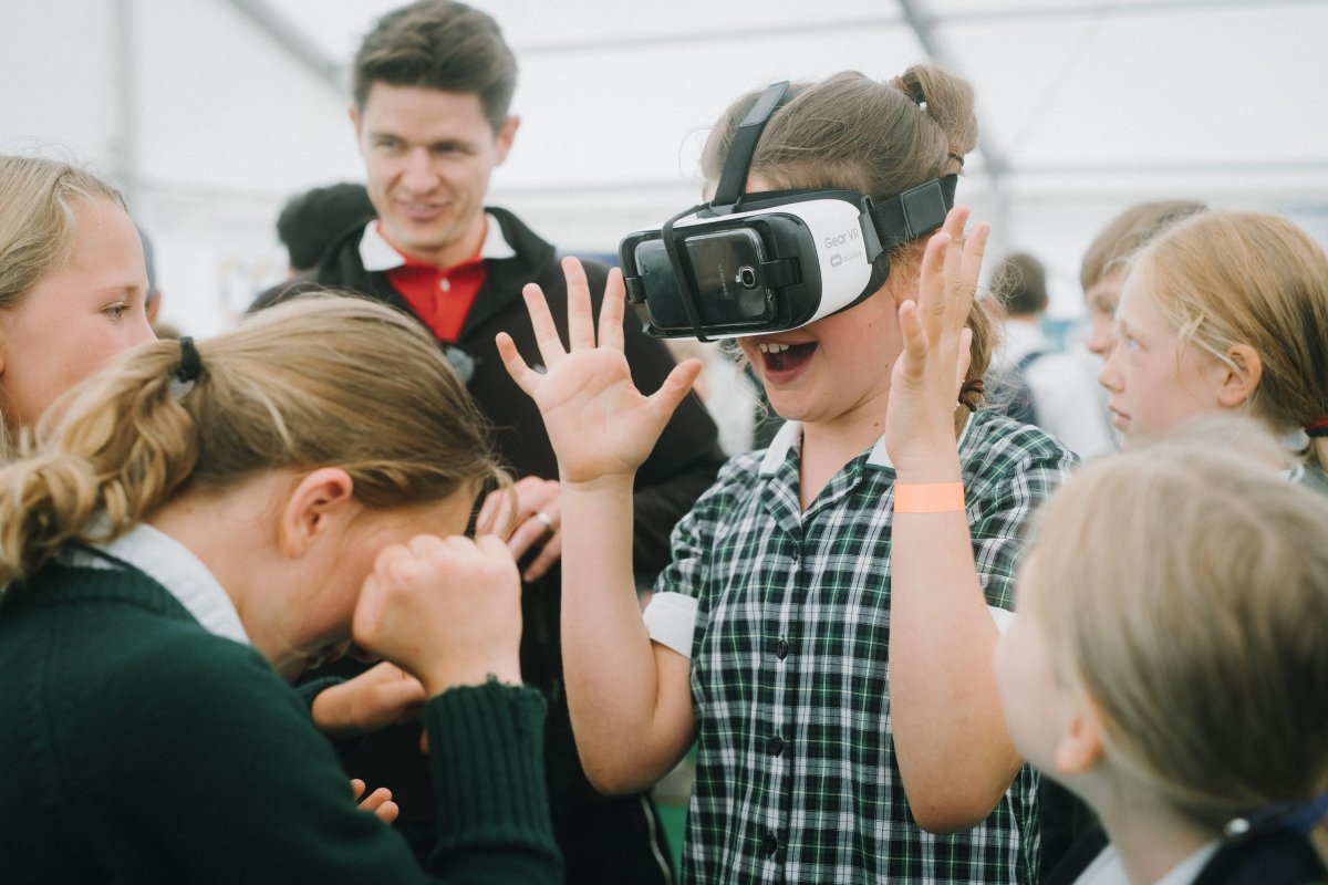 stem4sussex's tweet photo. Two weeks since #TBBFSE2019! This year we had loads of fantastic Virtual Reality experiences for everyone to enjoy. #STEMSussex #WeLoveSTEM #TheSTEM eneration #WomenInSTEM https://t.co/SqkoRrpS0S