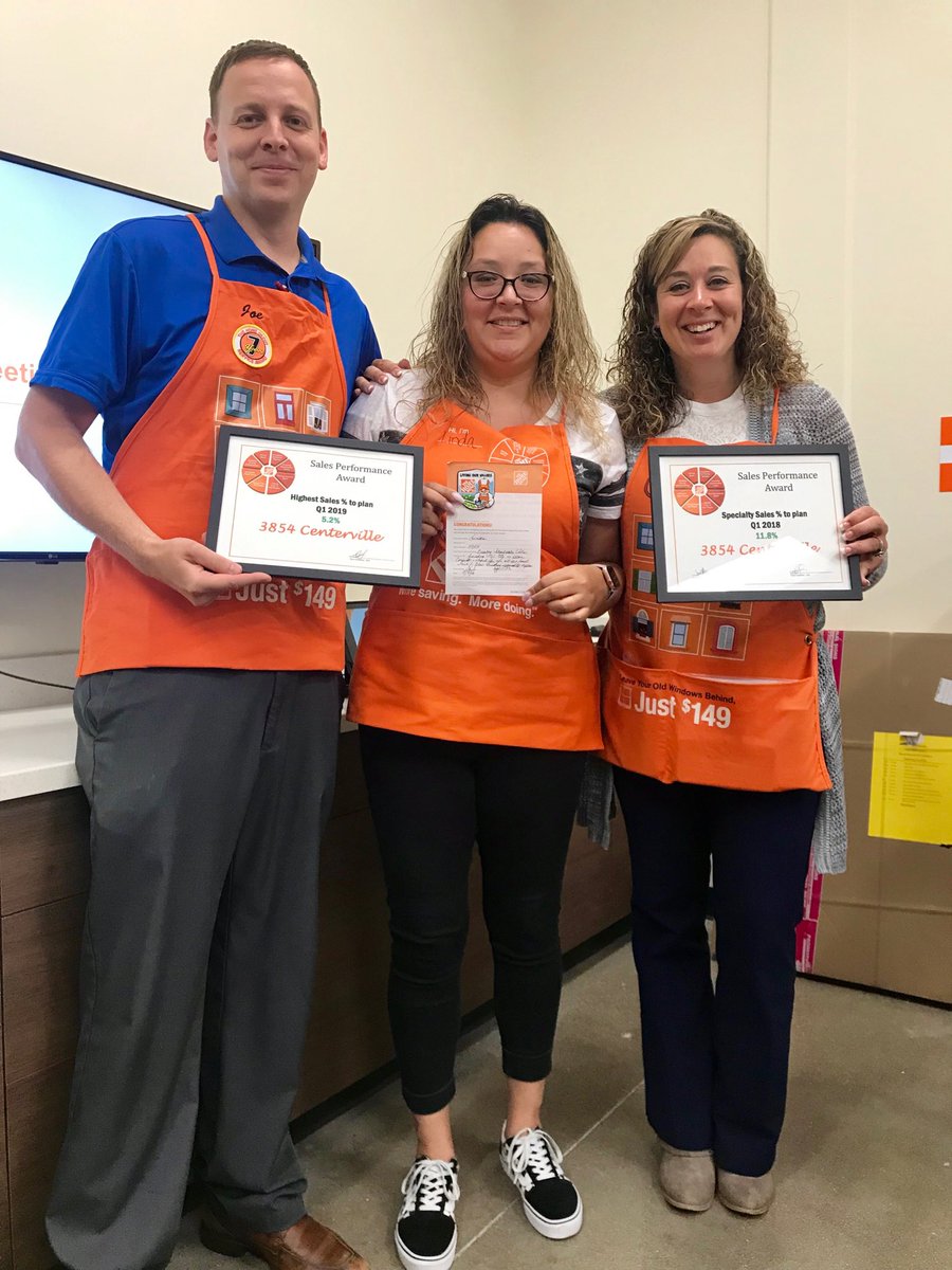 The Rookie is KILLIN’ IT in her first year!! Congrats to you Linda, take these awards on your SM Trip with the other Top Performing Leaders!! ☀️⁦@GardnerD187⁩ ⁦<a href="/linda7664/">Linda Maes</a>⁩ <a href="/jmiller2110/">jmiller21</a>