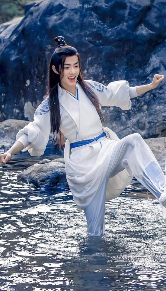 เว่ยอู๋เซี่ยน🐰🐰🐰||wei wuxian|| tweet media