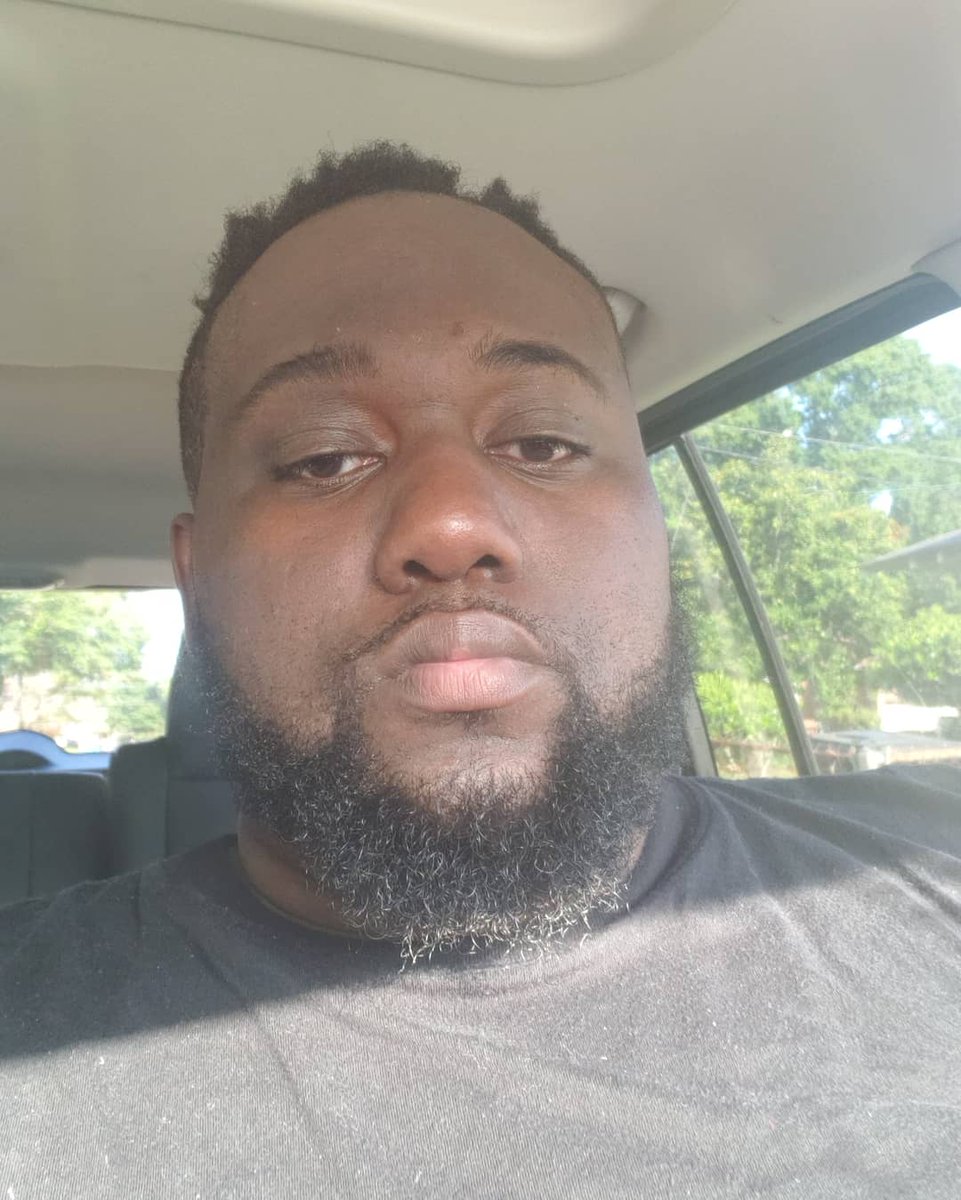 MarcelPBlack's tweet photo. #NowPlaying the playlist "Bad Boy Gym Mix" on @TIDAL https://t.co/xclrj5DW4I https://t.co/0AJolim9sJ