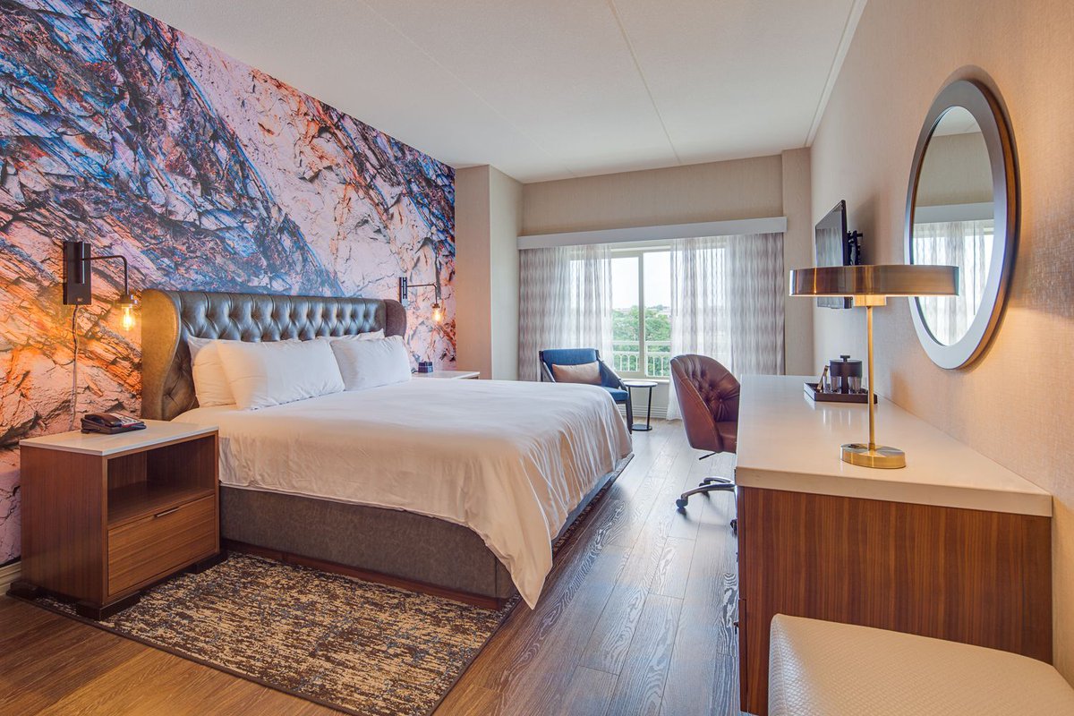 Relax, refresh, and (of course!) repeat.

See more of the <a href="/hotelindigo/">Hotel Indigo by IHG</a> in Naperville here: buff.ly/2S4oPvo

📸 by @selfmadephoto. #hospitalitydesign #hoteldesign #architects