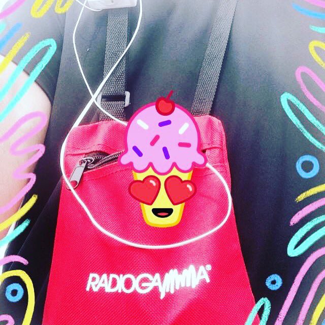 BattGianni's tweet photo. 🔴fino alle 5🌊live su @direttagamma 👇
#summer #beach #sun #radiogamma #follow #love #instagood #cute #beautiful #lol #instagram #art #fan #photooftheday #memes #funny #chlogang #hair #sweet #tbt #boys #happy #instadaily #comment #likes #swag #follow4follow #fun https://t.co/XEgFLBidzy