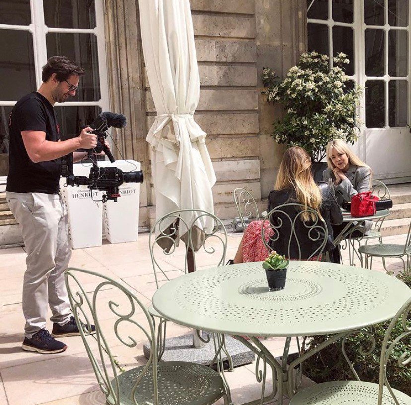 Stay with us, collect good memories and share them with us #sjamoments ♥️
**
Séjournez au Saint James Albany hôtel &amp; spa, faites le plein de bons moments et partagez-les avec nous ♥️

#Paris #Hotel #terrasse #jardindestuileries #summerinparis #parisjetaime #parismonamour