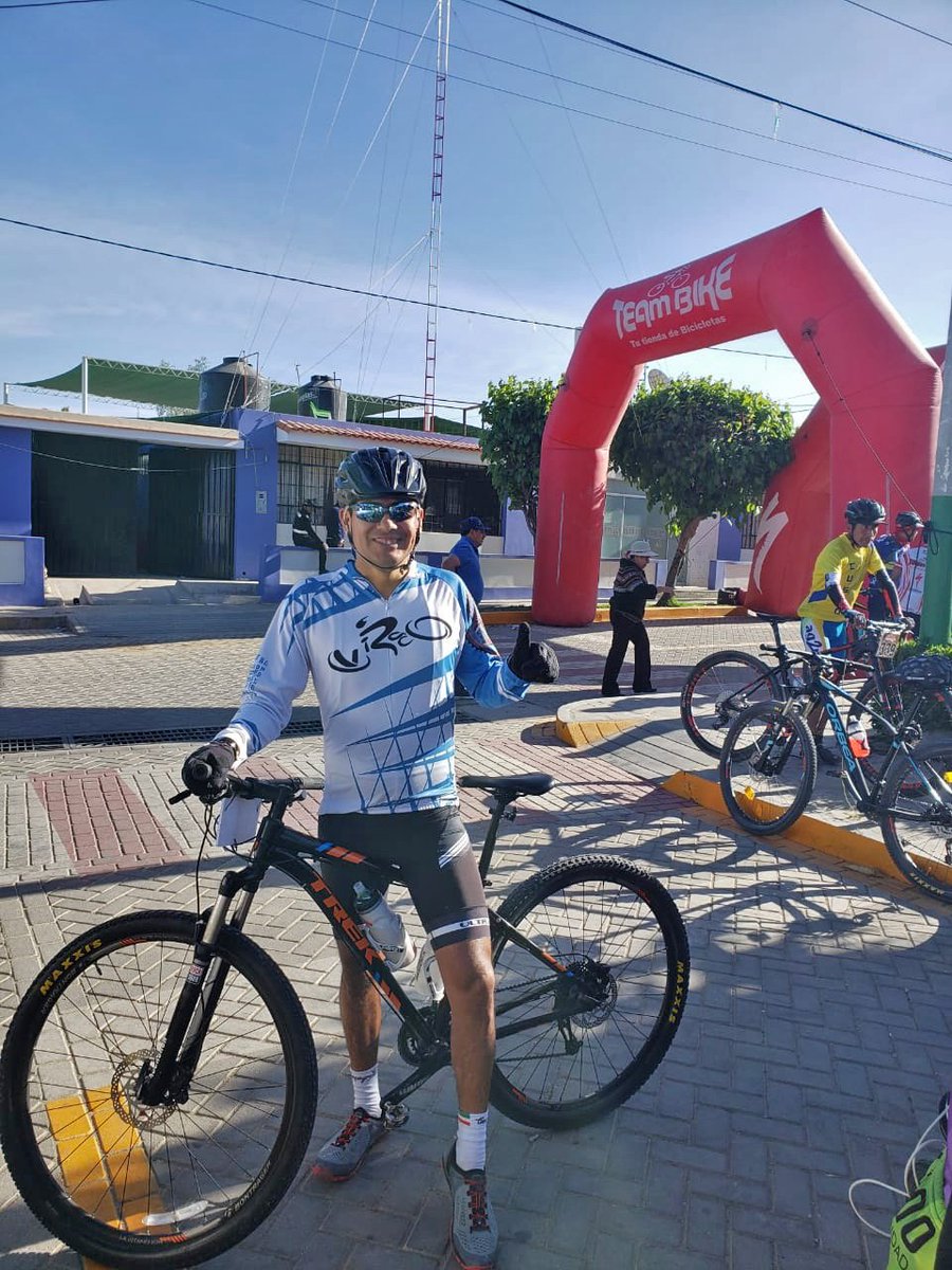 viracos1's tweet photo. Vuelta a los Pueblitos 2019 Pueblos 80 km #viracos #hastadondepuedesllegar #ciclismonaespn  #ciclismo #cycling #cyclingphotos #cyclinglife #BIKEBIKEBIKE #bikedc #bike #bikergirl #bikerlife #biker #MTBB #mtbos #mtb #mtbbxthebest #bicicletas  #bicicleta #bici #Riders #arequipa https://t.co/dShhSMOgph
