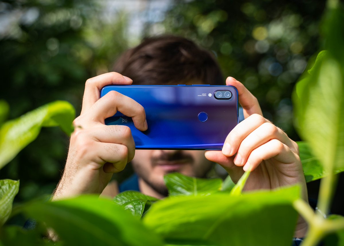 XiaomiKSA_'s tweet image. واحد 👆
 اثنين✌️
 ثلاثة 👈 ⚡️📷

شاركنا ابداعات تصويرك بإحدى جوالات شاومي 😍
👇👇
 #RedmiNote7  
#48mpforeveryone 
#٤٨ميجابيكسل_للجميع