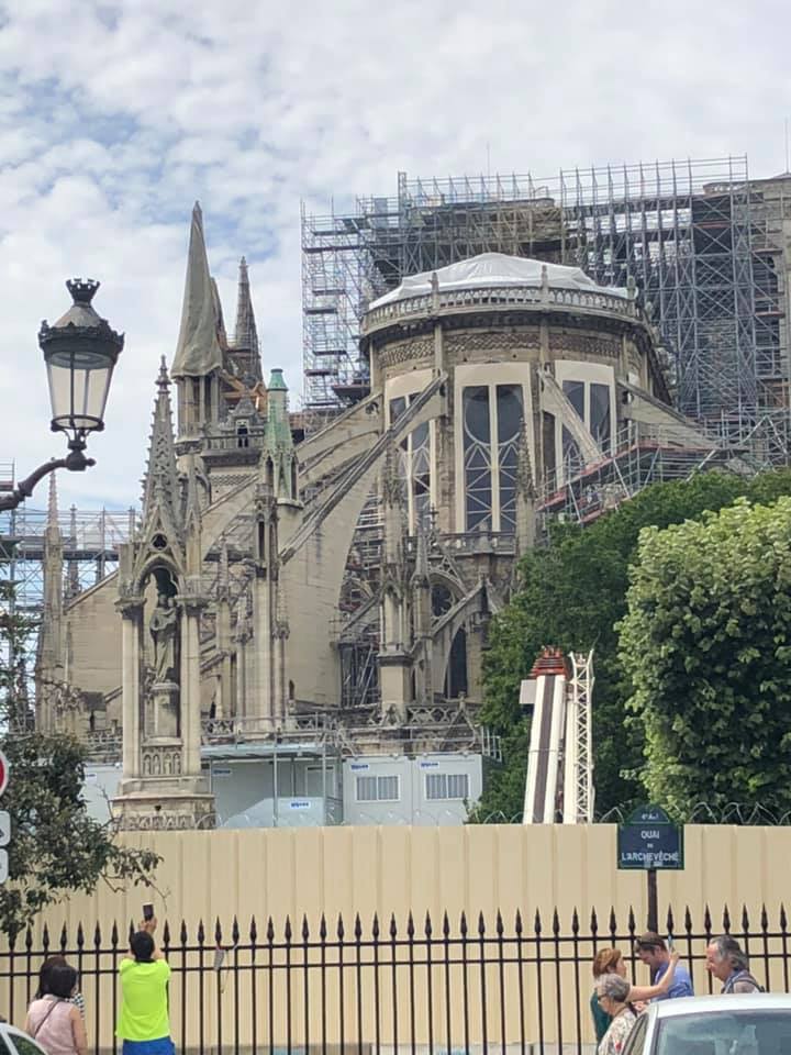 mtparanschool's tweet image. The 2019 MPCS French trip started off in Paris where the 31 participants visited the Louvre, explored Paris and Notre Dame, and traveled to Sacre Coeur, Montmartre, Giverny, St. Malo, Arromanches, and Mt. St. Michel. #MPCSForeignLanguage #LearningAbroad