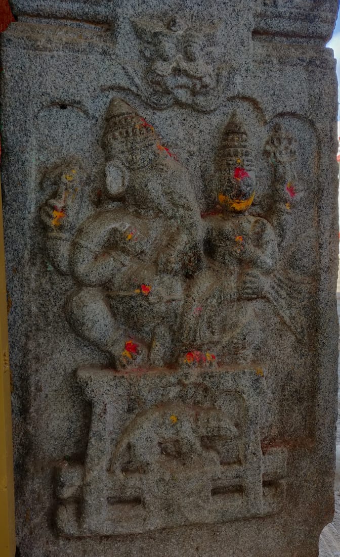 gowripurachandr's tweet photo. #Ganesha with wife. #Venkateshwara temple #doddaballapura. https://t.co/Isb1q2Ilkp
