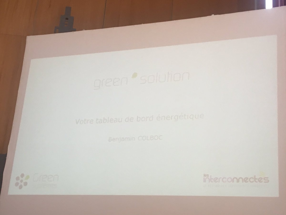 INTERCOnnectes's tweet photo. Au tour de la start-up #Greensystem qui propose des tableaux de bord des bâtiments pour mieux suivre la consommation #IntercoTOUR #Normandie https://t.co/9WNMEgdAi1