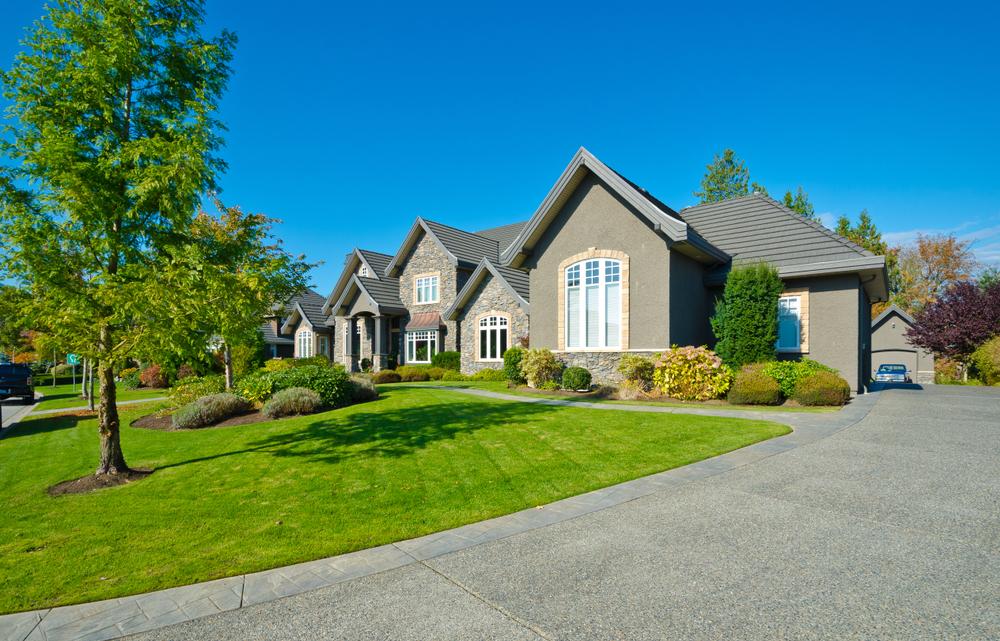 Murraylawncare's tweet photo. 4 Not To Miss #Trends To Maintain Your #Residential #property 
https://t.co/9eGu6BKQig

#lawncare #Ottawa #HouseOwner #propertymanagement https://t.co/1DgfcOvghX