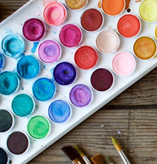 GbWatercolour's tweet photo. TTT - It’s Tuesday Tip Time. If you're using paint pans, try wetting the palette with a spray bottle before you start to mix your colours. This way the pans are nice and soft to get the pigment nice and strong.
https://t.co/wecYTKtHiS https://t.co/Gcpl1boYjs