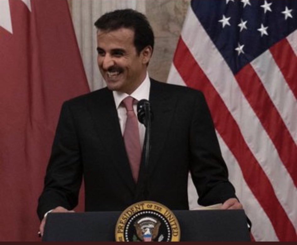 والله .. من أجمل الابتسامات في هذه الدنيا ..
ابتسامة أميرنا سمو الشيخ تميم بن حمد آل ثاني أمير دولة قطر المفدى حفظه الله ورعاه ..
الله ينصرك على من عاداك ..
#زياره_تميم_المجد_الى_واشنطن