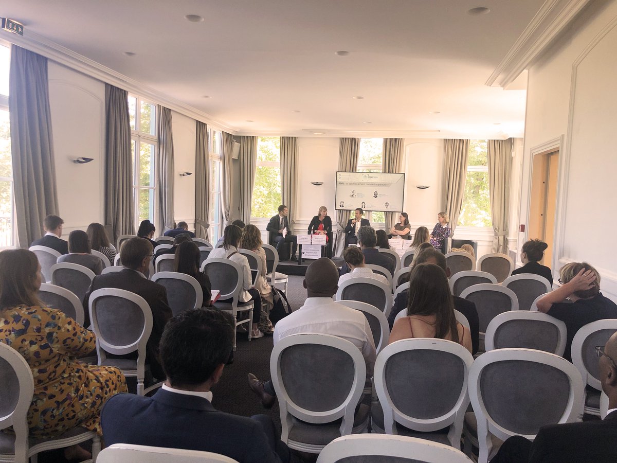 DataLegalDrive's tweet photo. [ Conférence ] Sanctions RGPD : comment s'en prémunir ?
Retrouvez l'intervention de Sylvain Staub au #LegalTechShow sur les sanctions encourues en cas de non-respect du #RGPD, et sur les bonnes pratiques pour se mettre en conformité.

#RGPD #GDPR #DPO #dataprivacy #dataprotection https://t.co/KZUrWCRDX4