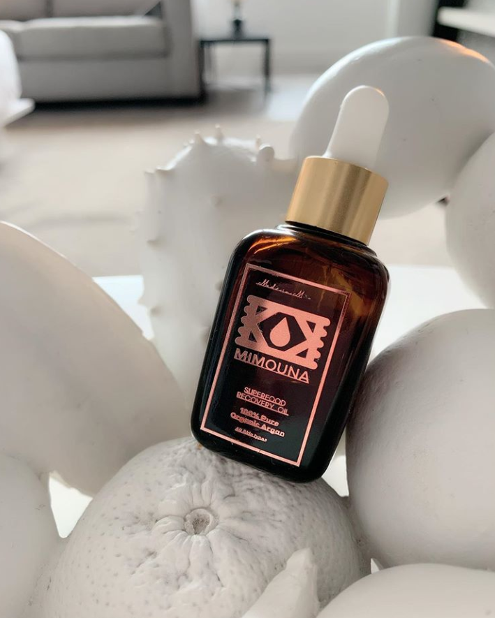 MimounaOfficial's tweet photo. ...Delicately crafted by #Nature with a unique journey through the heart of the Moroccan mountains, from NUTS to YOU!🙃💦

#plantbasedalternatives #skincarewithpurpose #organicbeauty #cleanbeauty #healthybeauty #veganskincare #skincareroutine #skincarecommunity  #indiebeauty https://t.co/c0QReexBkb