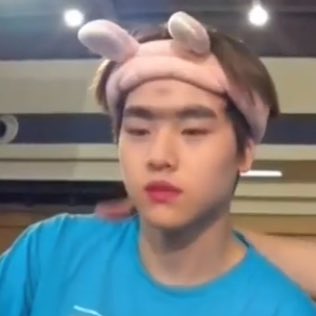 렬얼음 ft.รับแปลเกา ☻ tweet media