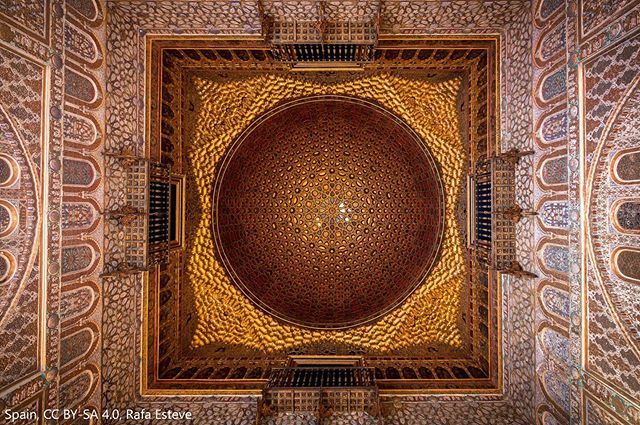 🇪🇸
8th Place WLM Spain 2018
Alcázar of Seville
By Rafa Esteve (<a href="/rafesmar/">Outis</a>)
.
From Wikipedia: Alcázar of Seville is a royal palace in Seville, Spain, built for the Christian king Peter of Castile. It was built by Castilian Christians on the site of an Abba… instagram.com/p/Bzsq9nPnzXO/