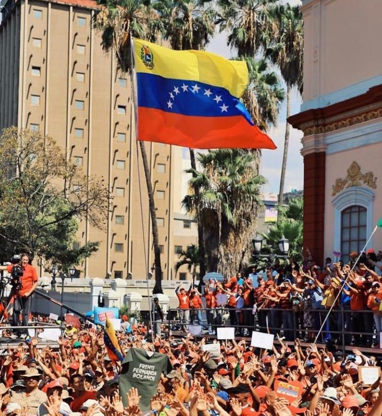 RobinsonSucre's tweet photo. #RT @robinson_vzla: RT @pinfantea: #9Jul ☀ ¡Buenos Días! #DiálogoEsPaz así lo ratifica día a día nuestro pdte @NicolasMaduro “Creo en la construcción de una mesa de diálogo permanente para la búsqueda de soluciones y acuerdos. ¡Sigamos Avanzando por … https://t.co/nF3qiVY2k8