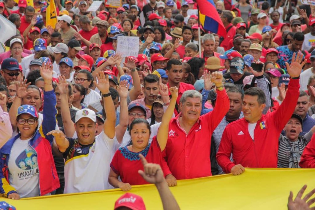 RobinsonSucre's tweet photo. #RT @robinson_vzla: RT @pinfantea: #9Jul ☀ ¡Buenos Días! #DiálogoEsPaz así lo ratifica día a día nuestro pdte @NicolasMaduro “Creo en la construcción de una mesa de diálogo permanente para la búsqueda de soluciones y acuerdos. ¡Sigamos Avanzando por … https://t.co/nF3qiVY2k8