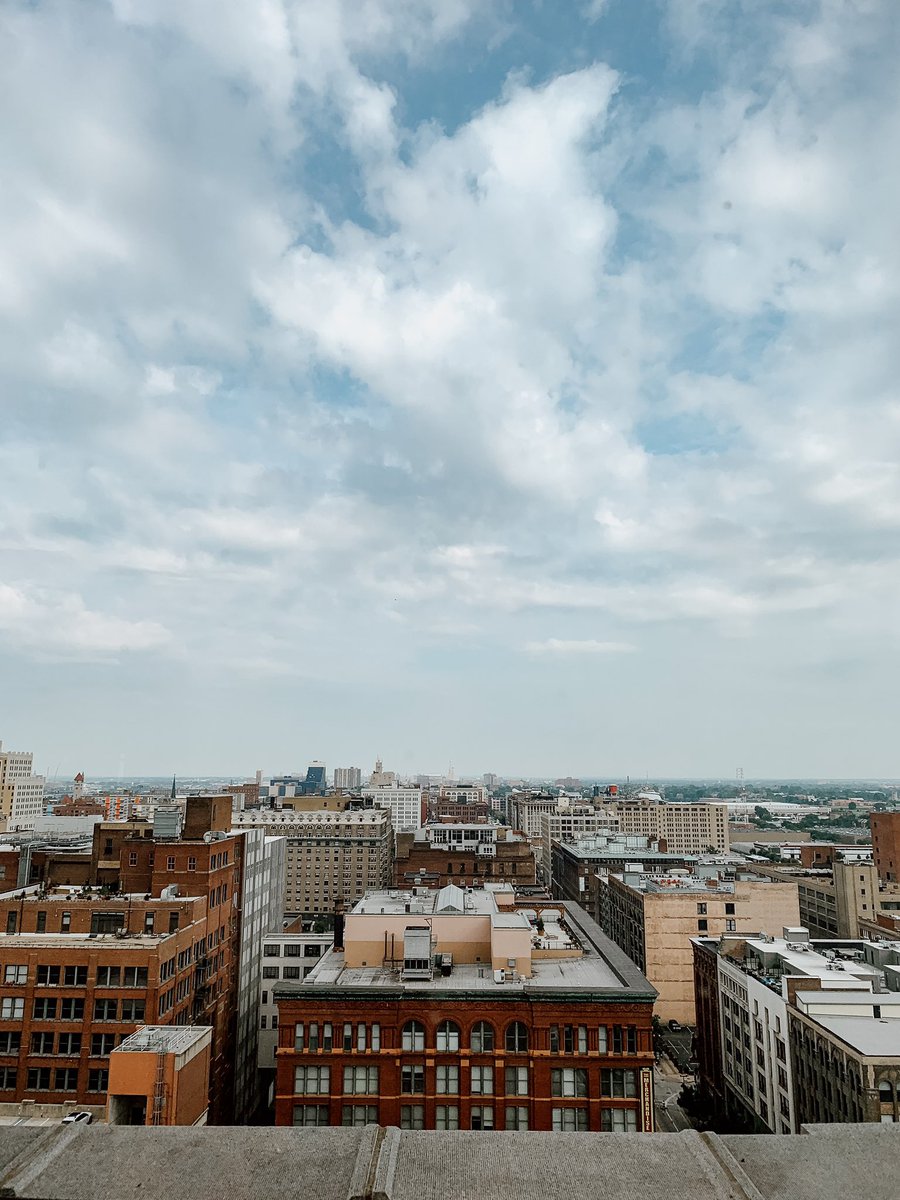 PaigeShaffer1's tweet photo. Views from the 20th floor. #BKDLC19 #BKDViews https://t.co/tX9OaFEPY9