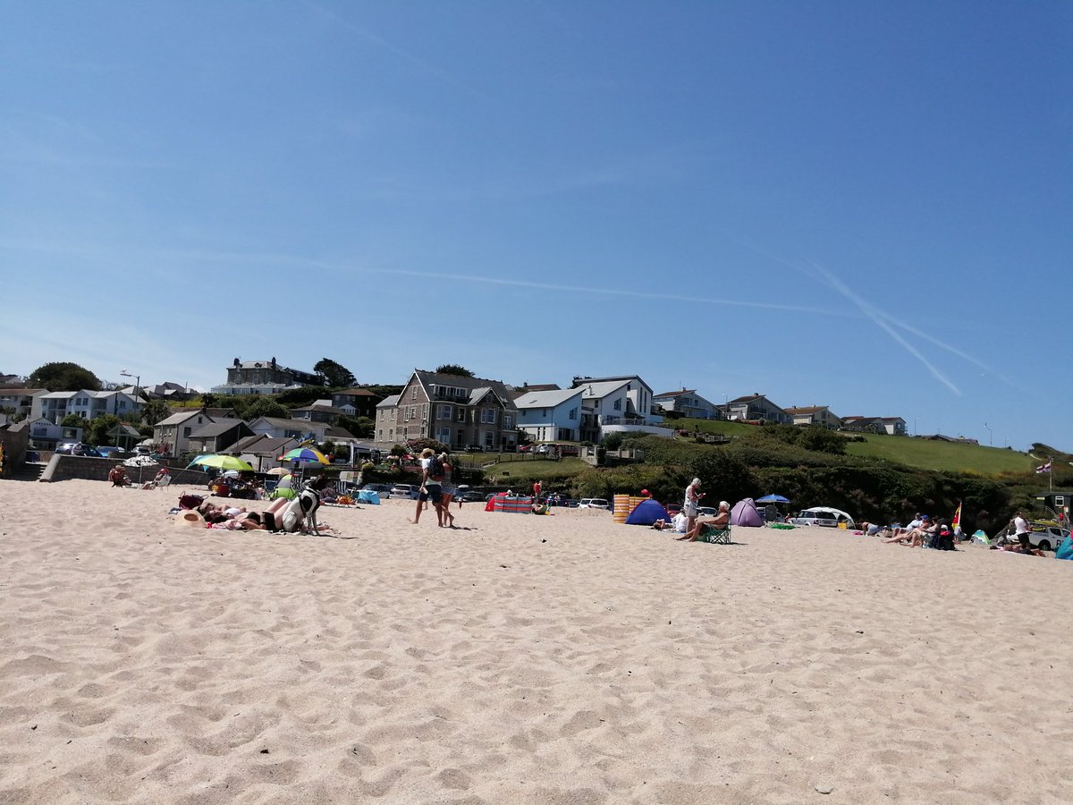 crazyGGlady's tweet photo. Our beaches are meant for days like this. If only it happened more often!
#nofilter #britishsummer #Cornwall https://t.co/HxnTuunDK2