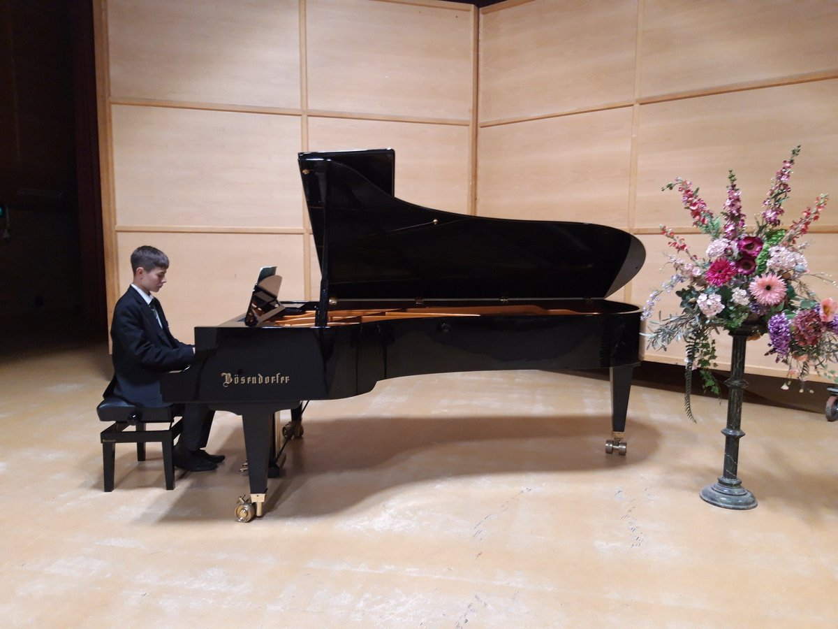 MusicHbk's tweet image. Junior Bosendorfer Concert this evening! The rehearsals have been incredible... @bosendorfer
#hbkproud #startsat7 #allwelcome #keepmusiclive