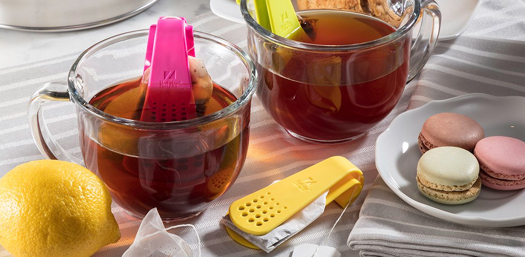 HutzlerCo's tweet photo. New Product Alert! Keep your tea bag in place and squeeze out the last drop of flavor with the new Steep &amp; Squeeze®. Made in the USA. 🇺🇸 https://t.co/2C46p3s88k https://t.co/XrQ934MsFd