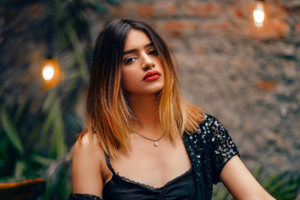 All White vs All Black theclosetthings.com/all-white-vs-a…