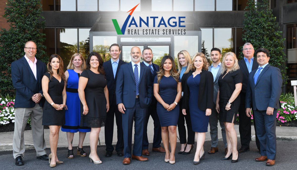 Vantage_CRE's tweet photo. Our on-going pursuit of excellence, as individuals, team members, and leaders in our community, combined with our diversity, passion and willingness to adapt IS our difference #TheVantageDifference
 
Visit: https://t.co/2ydYGDFCpM
 
#VantageRES #Motivation #CRE #RealEstate https://t.co/9Ub0IfHXM1