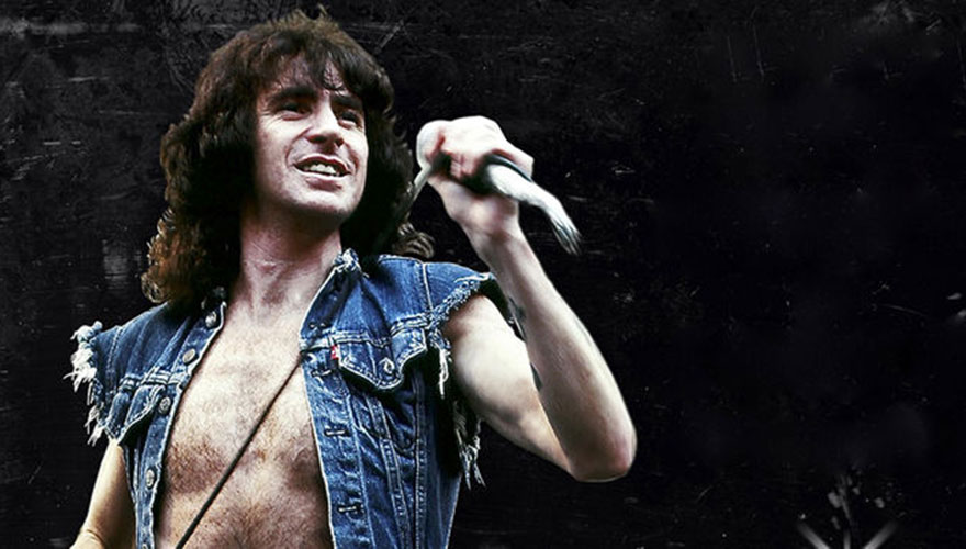 crockpics's tweet photo. Bon Scott was born this day in 1946. #RIP #BonScott #ACDC https://t.co/72oSc6lEN6